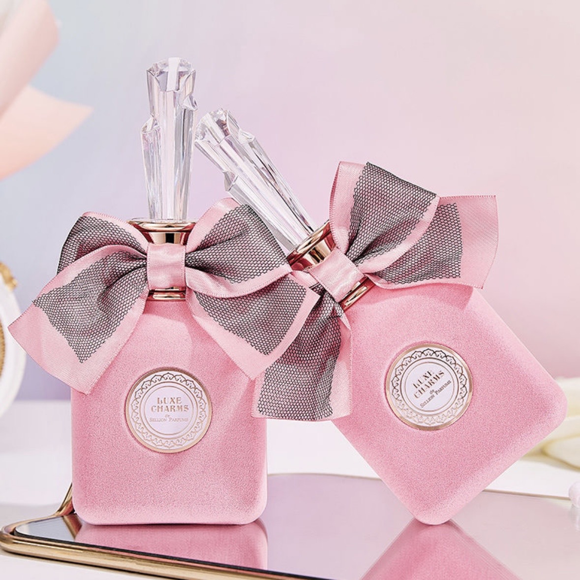 LUXE CHARMS